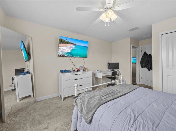 Image No.33-5 Bed Property for sale