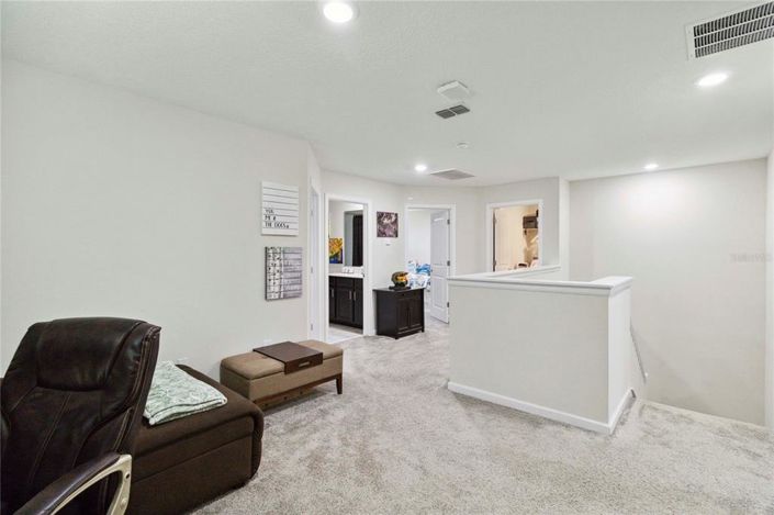 Image No.13-3 Bed Property for sale