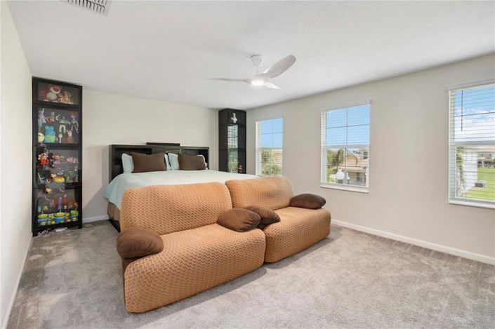 Image No.14-3 Bed Property for sale