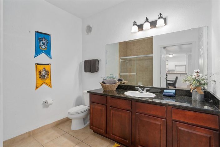 Image No.12-2 Bed Property for sale