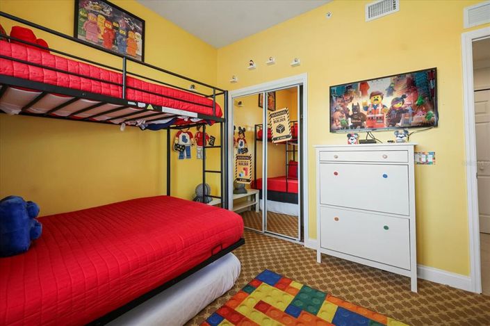 Image No.18-3 Bed Property for sale