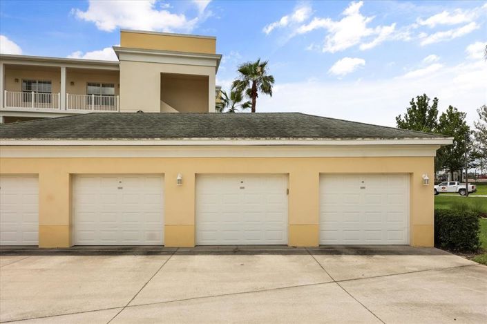 Image No.21-3 Bed Property for sale