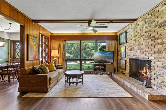 Image No.13-4 Bed Property for sale