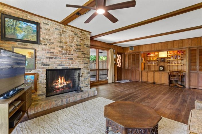 Image No.16-4 Bed Property for sale