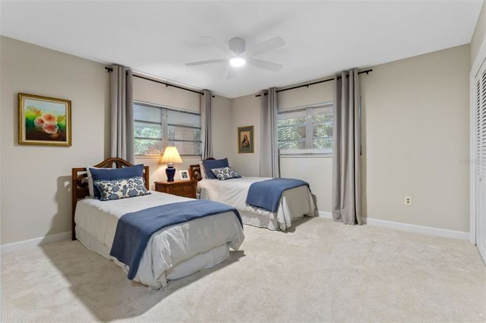 Image No.35-4 Bed Property for sale