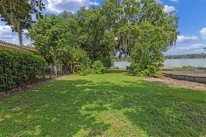 Image No.47-4 Bed Property for sale