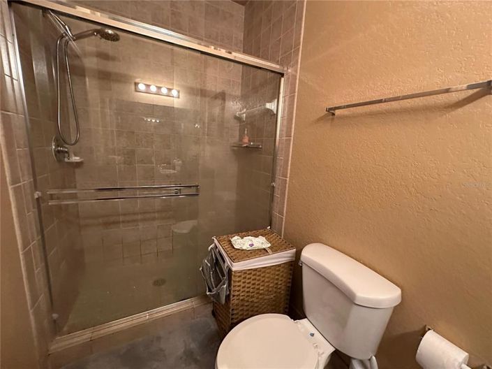 Image No.19-2 Bed Property for sale