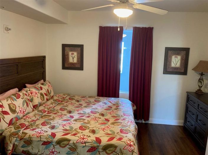 Image No.2-1 Bed Property for sale