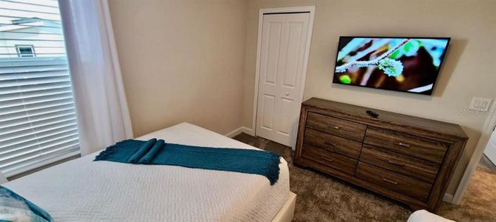 Image No.16-7 Bed Property for sale