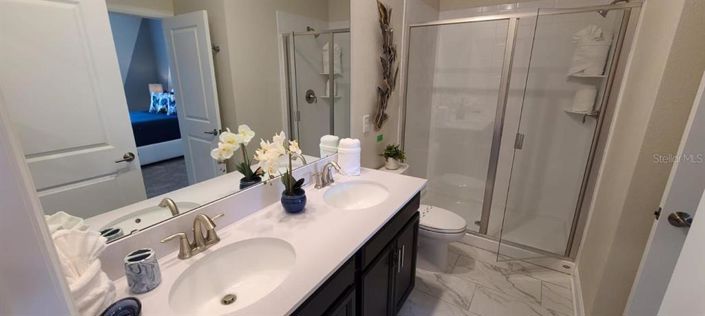 Image No.18-7 Bed Property for sale