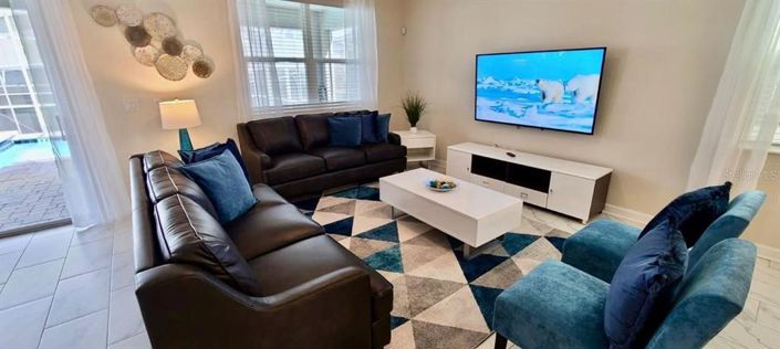 Image No.2-7 Bed Property for sale