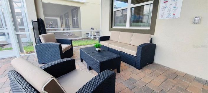 Image No.31-7 Bed Property for sale