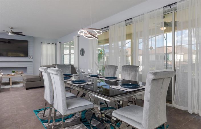 Image No.4-5 Bed Property for sale