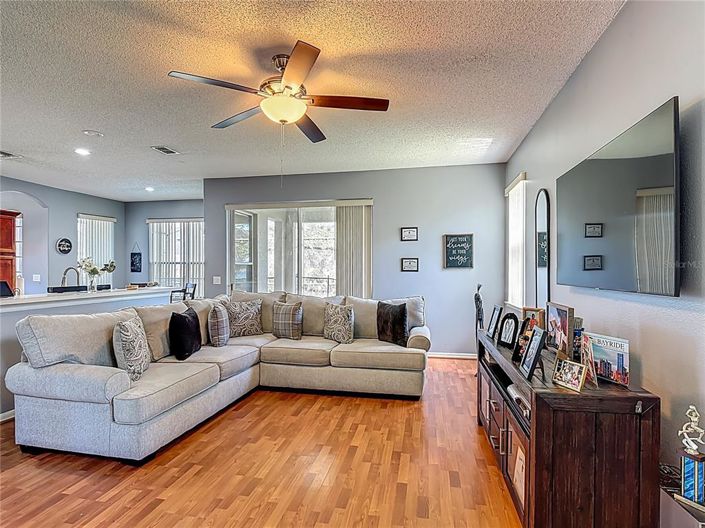 Image No.16-4 Bed Property for sale