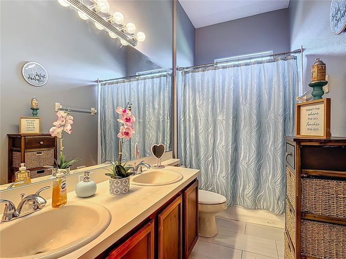 Image No.31-4 Bed Property for sale