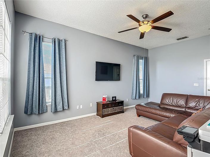 Image No.35-4 Bed Property for sale