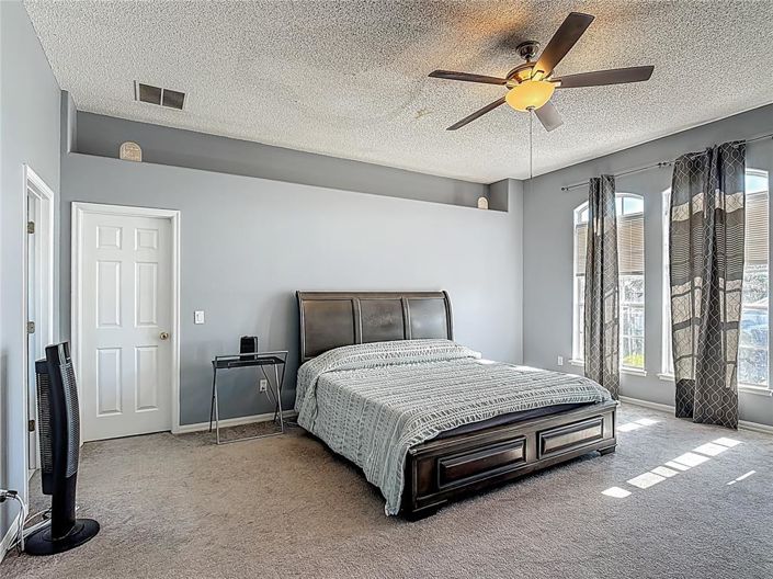 Image No.43-4 Bed Property for sale