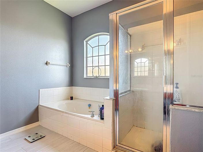 Image No.49-4 Bed Property for sale