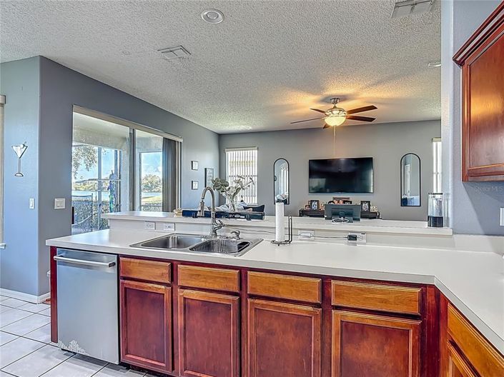 Image No.7-4 Bed Property for sale