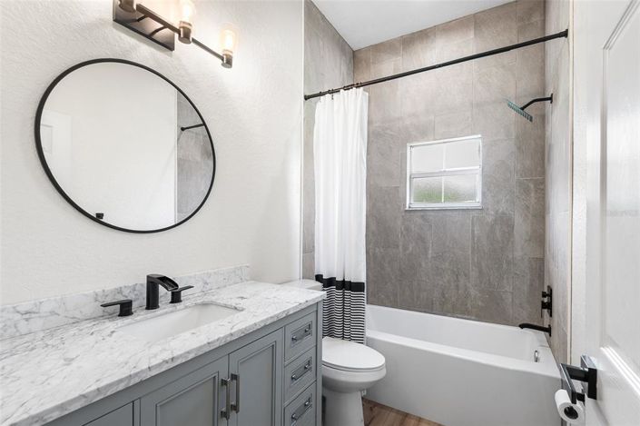 Image No.33-4 Bed Property for sale