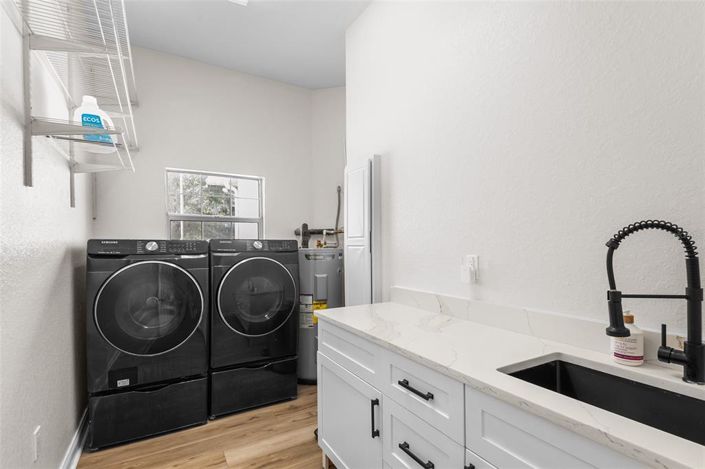 Image No.37-4 Bed Property for sale