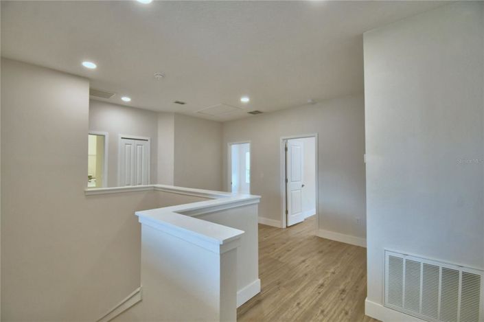 Image No.34-5 Bed Property for sale