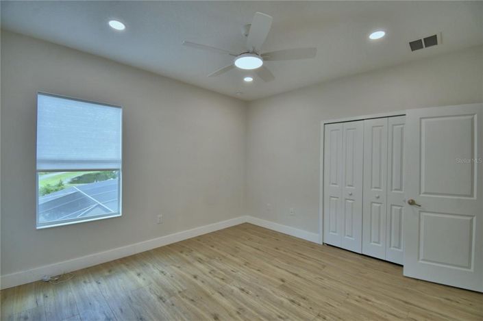 Image No.53-5 Bed Property for sale