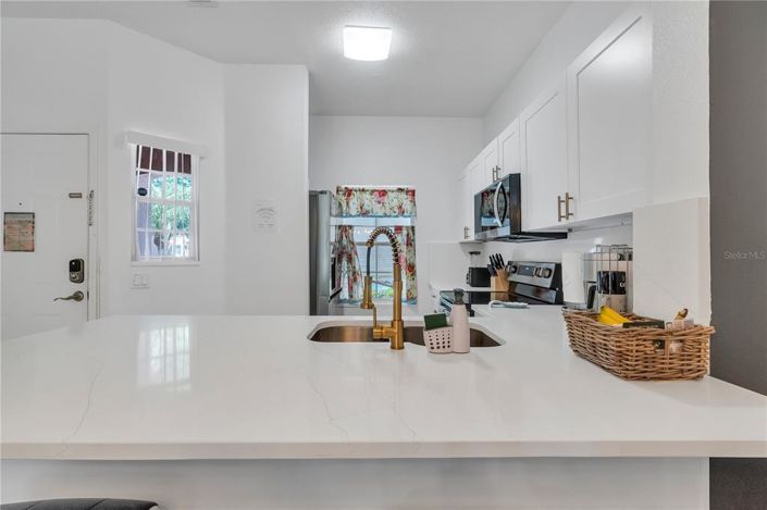 Image No.3-3 Bed Townhouse for sale