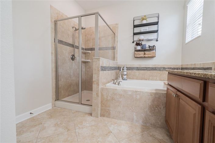 Image No.16-4 Bed Property for sale