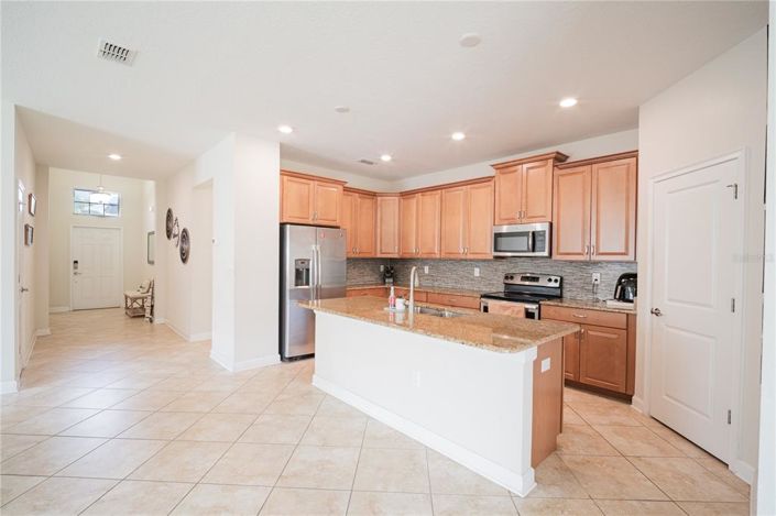 Image No.7-4 Bed Property for sale