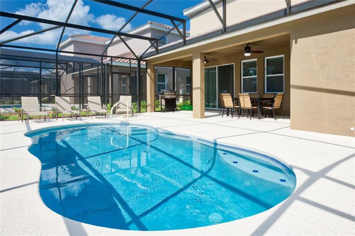 Image No.31-6 Bed Property for sale