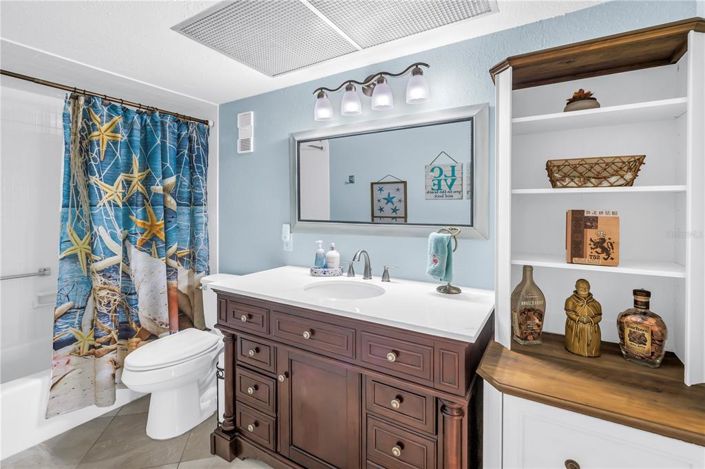 Image No.15-2 Bed Property for sale