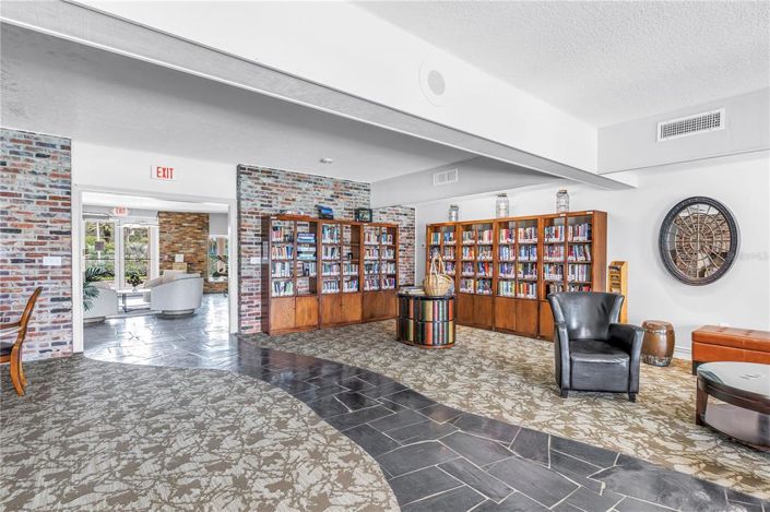 Image No.34-2 Bed Property for sale