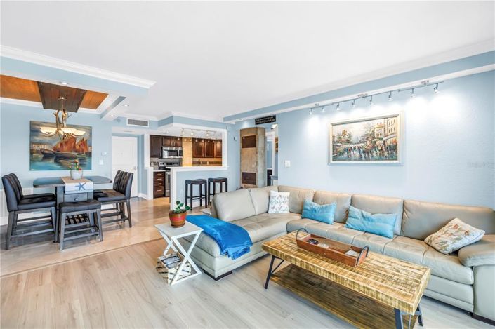 Image No.7-2 Bed Property for sale