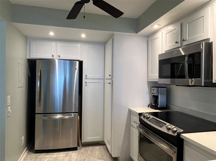 Image No.8-1 Bed Property for sale