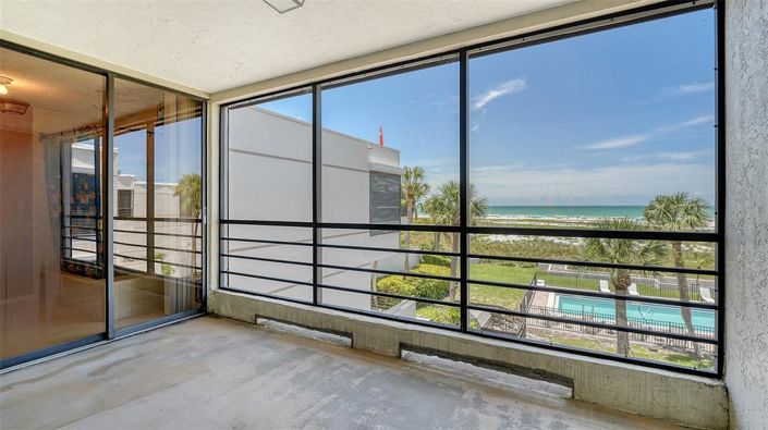 Image No.31-4 Bed Property for sale