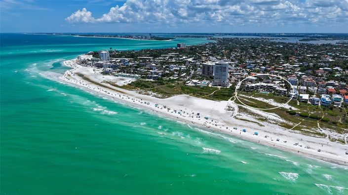 Image No.4-4 Bed Property for sale