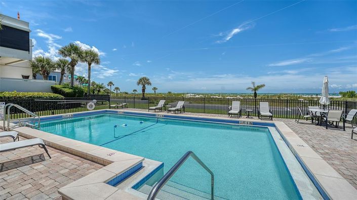 Image No.42-4 Bed Property for sale