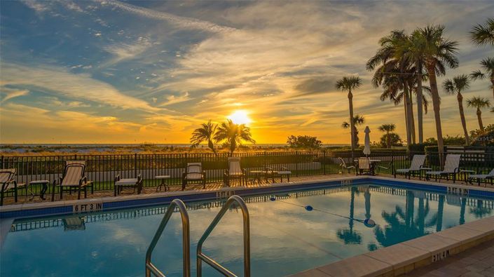 Image No.44-4 Bed Property for sale