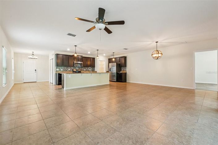 Image No.5-3 Bed Property for sale