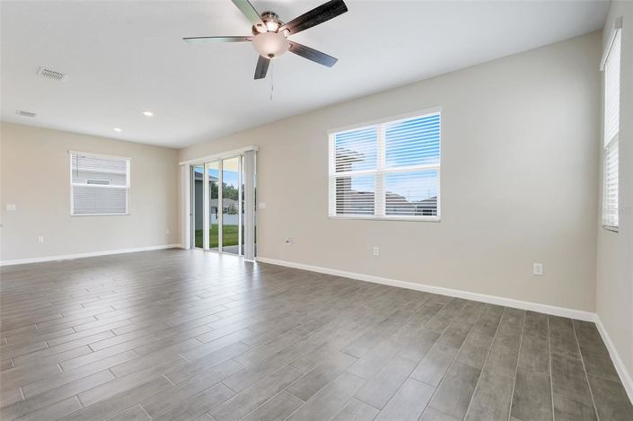 Image No.18-Propriété de 4 chambres à vendre à Haines City