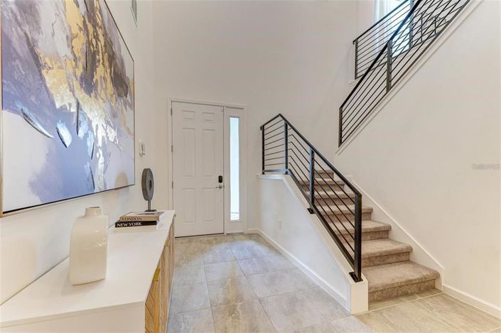 Image No.15-9 Bed Property for sale