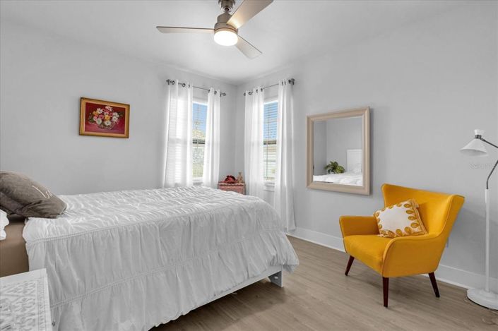 Image No.26-5 Bed Property for sale