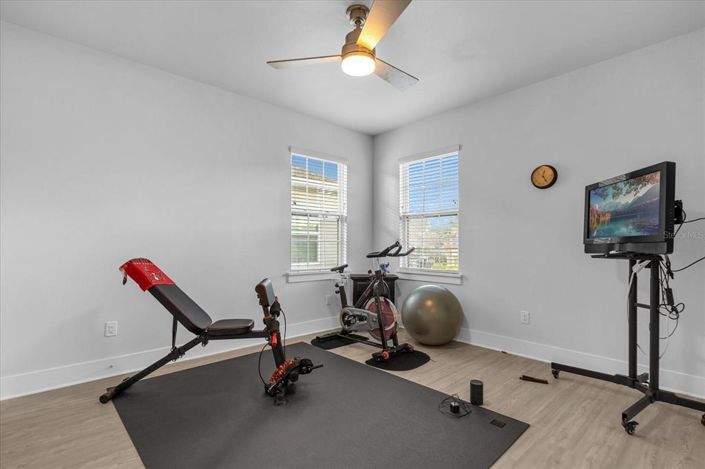 Image No.28-5 Bed Property for sale