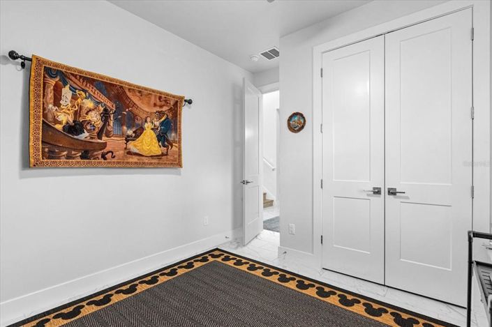 Image No.32-5 Bed Property for sale