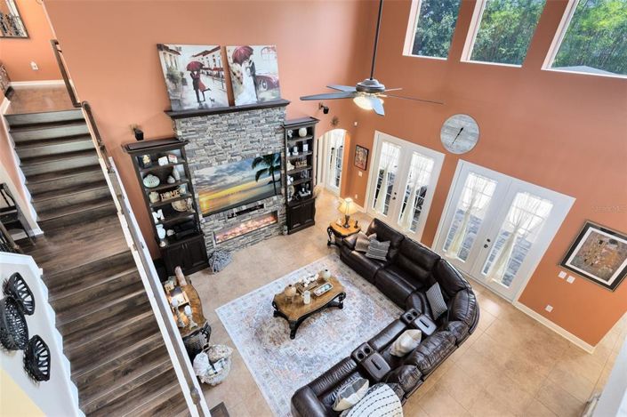 Image No.17-4 Bed Property for sale