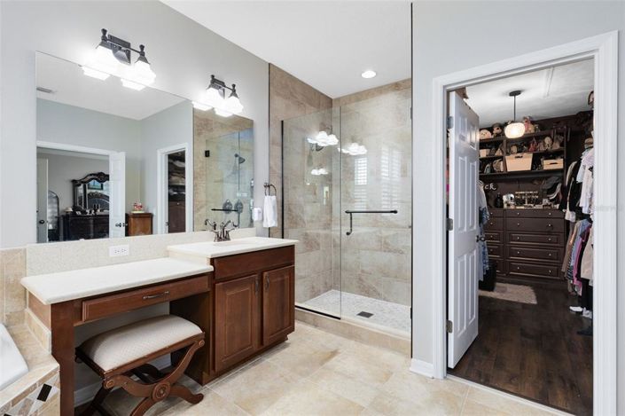 Image No.22-4 Bed Property for sale