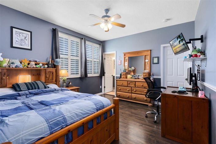 Image No.24-4 Bed Property for sale