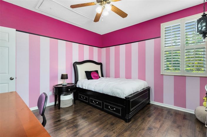 Image No.26-4 Bed Property for sale