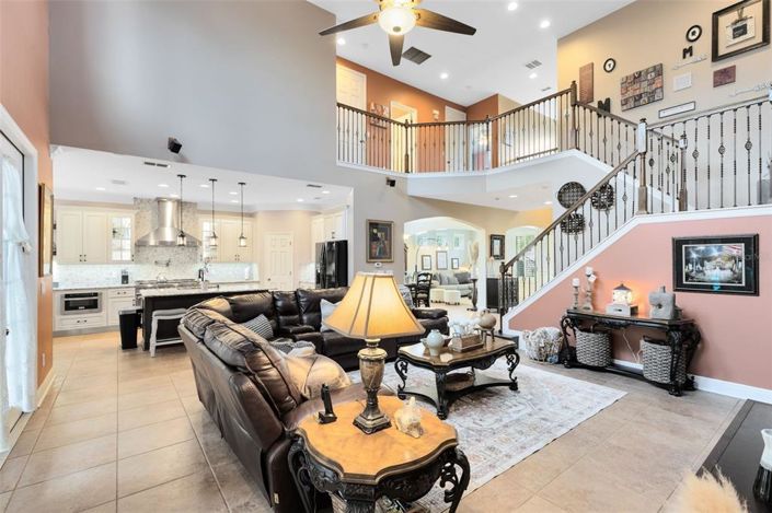 Image No.9-4 Bed Property for sale